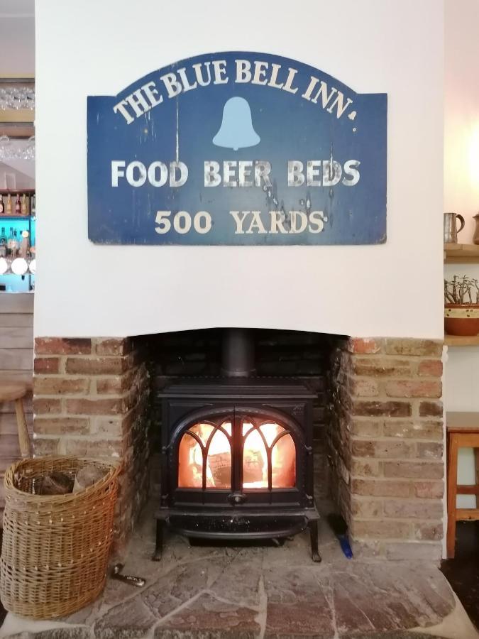 The Blue Bell Hotel Midhurst Bagian luar foto
