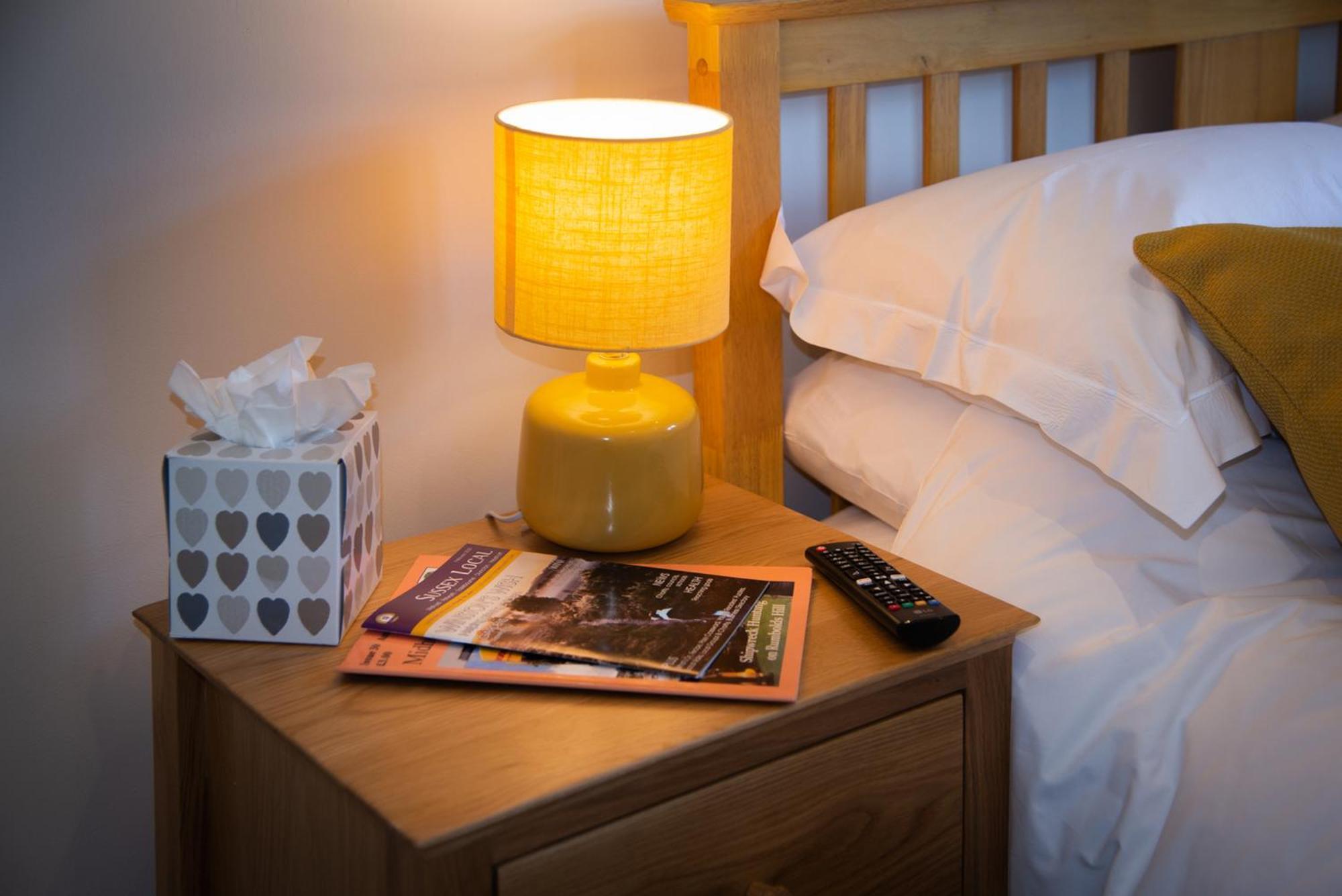 The Blue Bell Hotel Midhurst Ruang foto